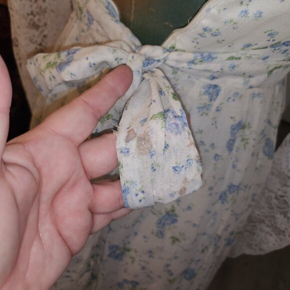 Boho style Vintage Prom Gown - Picture 6 of 6